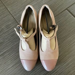 Ecco Sculptured 75 T-bar heals